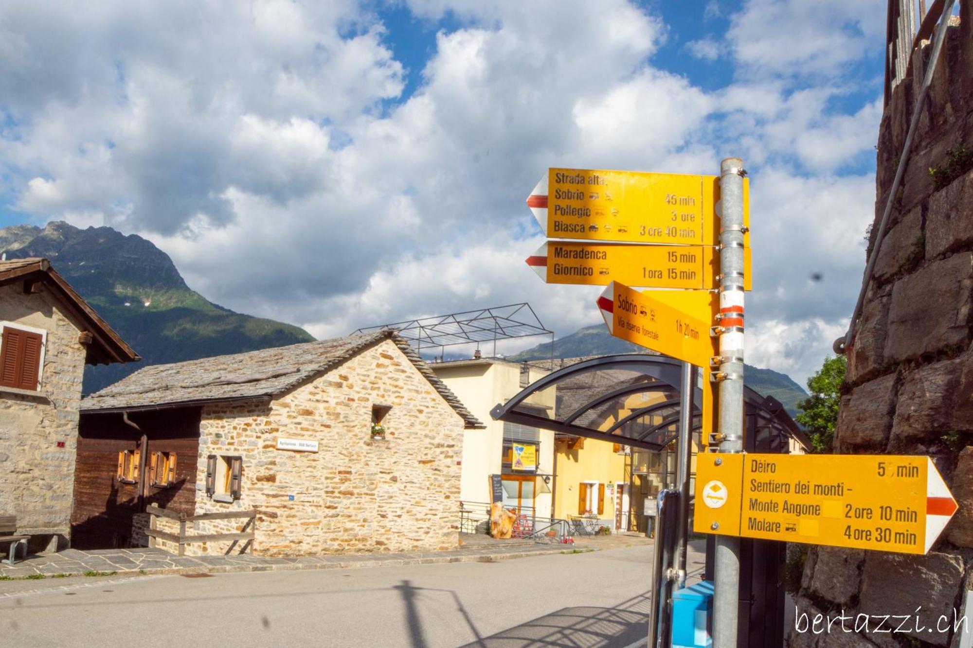 Appartamenti Bertazzi, Cavagnago - Self Check-In Екстер'єр фото